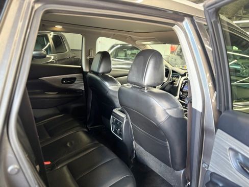 Used 2015 Nissan Murano Platinum w/ Platinum Technology Package AWD/4WD image 19