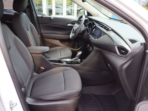 Used 2023 Buick Encore GX Preferred w/ Cold Weather Comfort Package FWD image 18