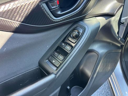 Used 2019 Subaru Crosstrek 2.0i Premium image 16