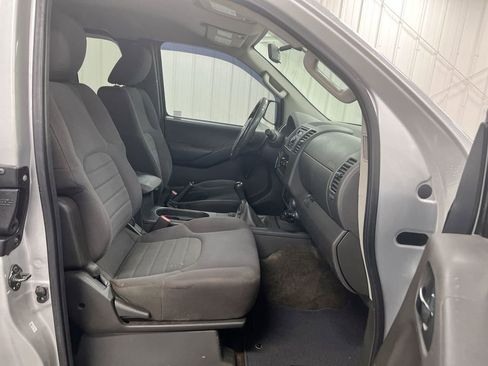 Used 2013 Nissan Frontier S w/ S Preferred Pkg image 20