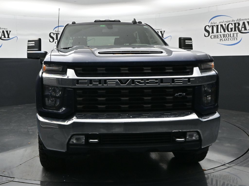 Used 2021 Chevrolet Silverado 2500 LT w/ Convenience Package AWD/4WD image 2