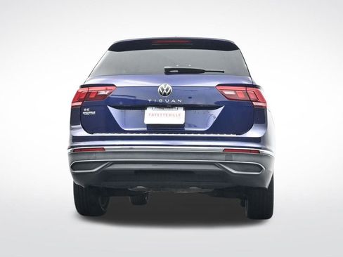 Used 2022 Volkswagen Tiguan SE image 36