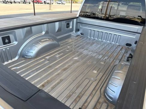 Used 2023 Ford F350 Lariat w/ Lariat Ultimate Package AWD/4WD image 10