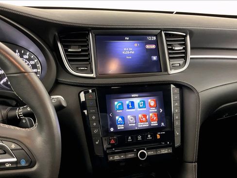 Used 2023 INFINITI QX50 Luxe image 6