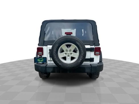 Used 2017 Jeep Wrangler Sport w/ Quick Order Package 24S AWD/4WD image 8