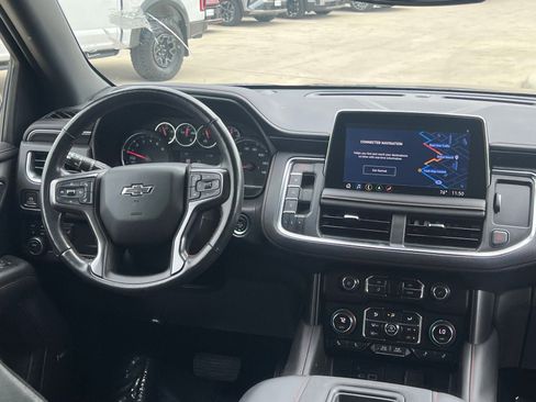 Used 2021 Chevrolet Suburban RST w/ Luxury Package image 23