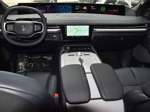 New 2026 Lincoln Navigator Reserve w/ Jet Appearance Package image 24