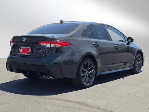 Certified 2024 Toyota Corolla SE w/ SE Premium Package FWD image 3