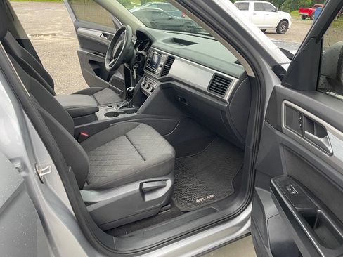 Used 2021 Volkswagen Atlas S FWD image 40