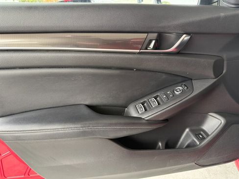 Used 2018 Honda Accord Sport image 23