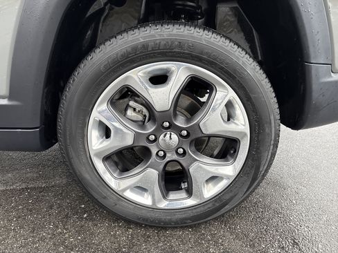 Certified 2020 Jeep Compass Limited image 14