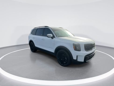 Used 2025 Kia Telluride EX X-Line image 2