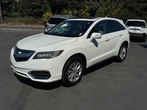 Used 2016 Acura RDX FWD image 3