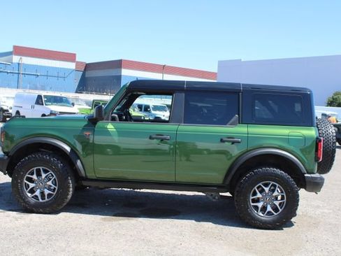 Used 2025 Ford Bronco Badlands AWD/4WD image 7