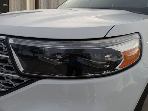 Used 2021 Ford Explorer Limited w/ Equipment Group 301A image 16