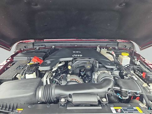 Used 2021 Jeep Gladiator Overland AWD/4WD image 35