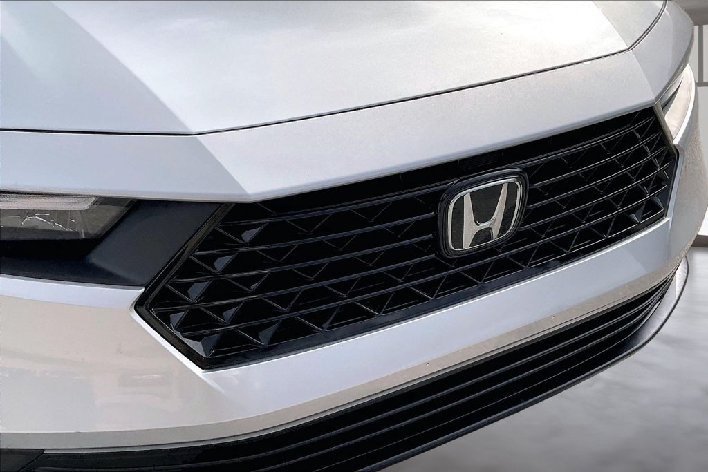 Certified 2025 Honda Accord Sport image 31