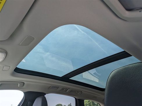 New 2025 Volvo XC60 T8 Plus w/ Protection Package Premier image 19