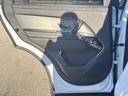 New 2026 Land Rover Range Rover Sport Dynamic SE image 12