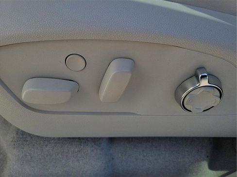 New 2026 Buick Enclave Avenir w/ Super Cruise Package image 15