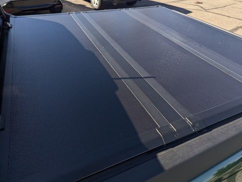 Certified 2025 Ford Maverick XLT w/ XLT Luxury Package image 8