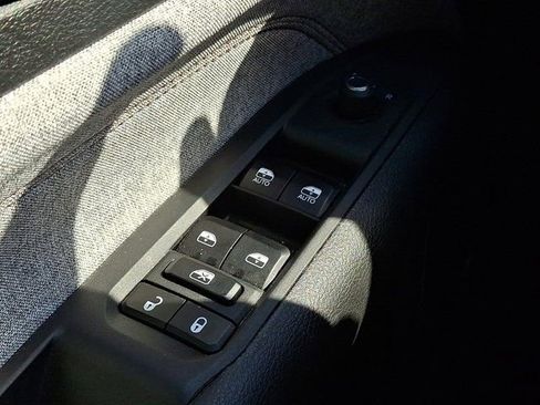 Certified 2024 Jeep Compass Latitude AWD/4WD image 29