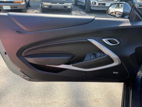 Used 2019 Chevrolet Camaro LT w/ RS Package RWD image 17