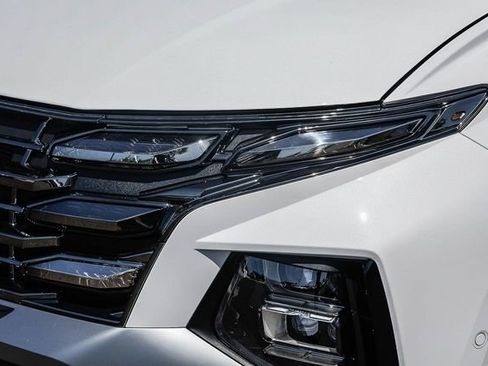 New 2026 Hyundai Tucson Limited AWD/4WD image 8