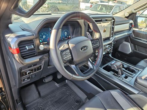 Used 2025 Ford F150 Raptor AWD/4WD image 16