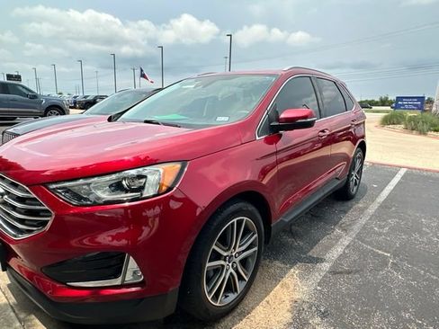 Used 2020 Ford Edge Titanium FWD image 1