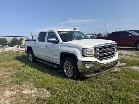 Used 2018 GMC Sierra 1500 SLT w/ SLT Premium Package AWD/4WD image 3