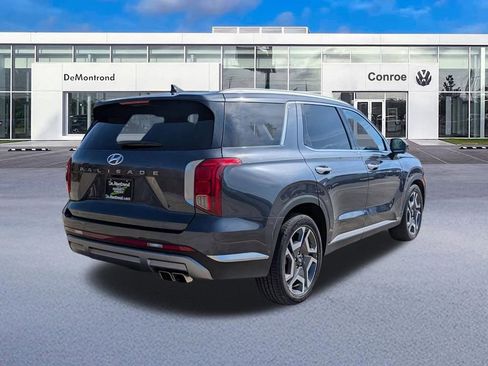 Used 2024 Hyundai Palisade Limited FWD image 5