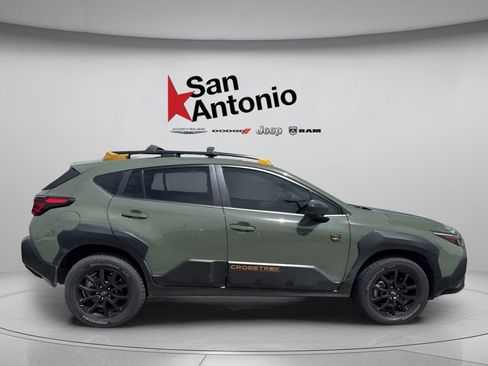 Used 2024 Subaru Crosstrek 2.5i Wilderness w/ Crosstrek Mirror Package AWD/4WD image 13