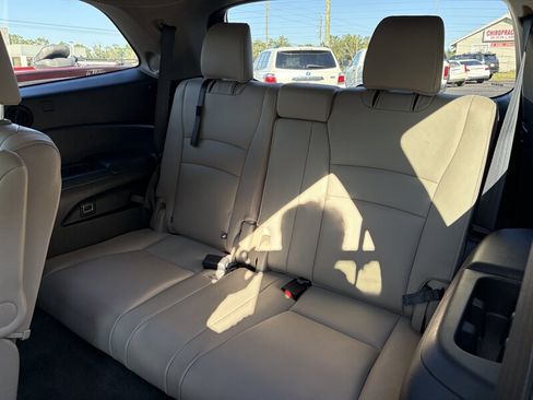 Used 2020 Honda Pilot Elite image 12