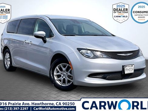 Used 2023 Chrysler Voyager LX FWD image 1
