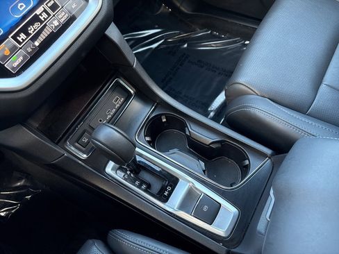 Used 2023 Subaru Ascent Limited w/ Technology Package image 19