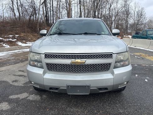 Used 2010 Chevrolet Tahoe LT w/ Luxury Package image 6