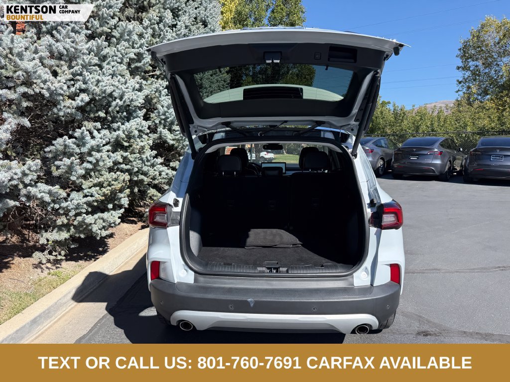 Used 2025 Ford Escape Platinum AWD/4WD image 32