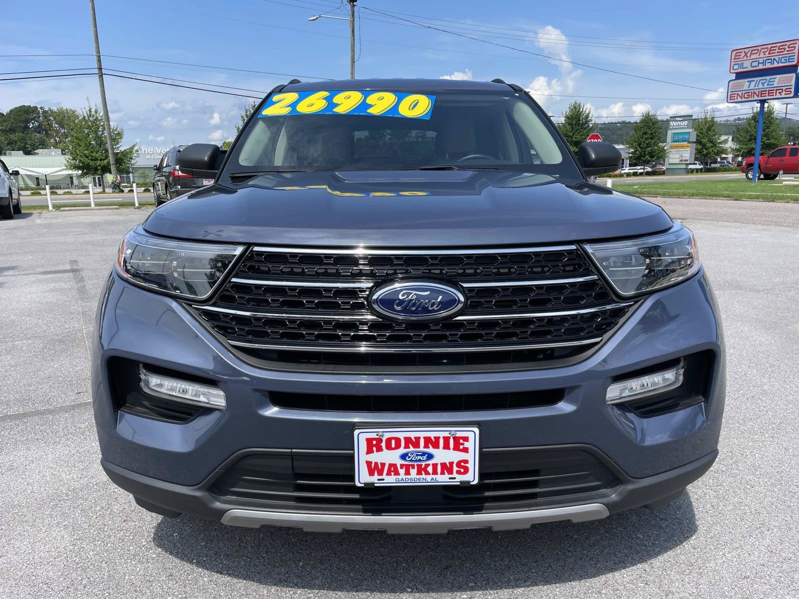 Used 2021 Ford Explorer XLT w/ Equipment Group 202A RWD image 10