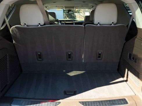 Used 2022 GMC Yukon Denali w/ Max Trailering Package image 8