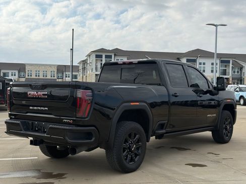 Certified 2025 GMC Sierra 2500 AT4 w/ AT4 Premium Plus Package image 9