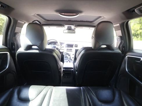 Used 2015 Volvo V60 T5 Premier Plus AWD/4WD image 17
