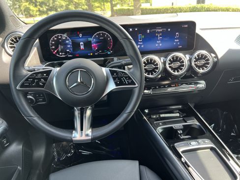 Certified 2026 Mercedes-Benz GLA 250 image 30