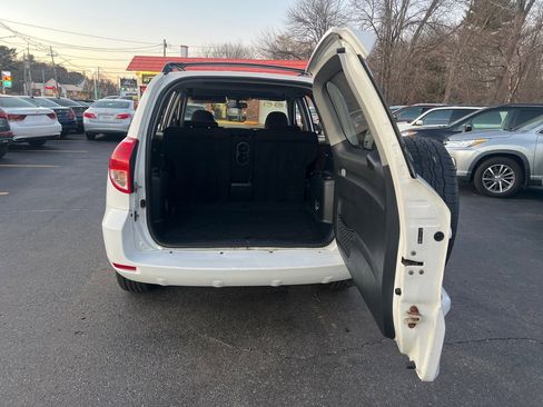 Used 2007 Toyota RAV4 Sport image 5