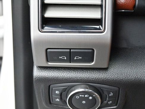 Used 2019 Ford F450 Platinum w/ Platinum Ultimate Package AWD/4WD image 32