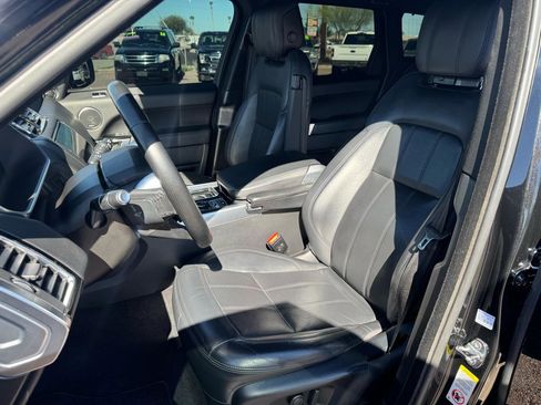 Used 2020 Land Rover Range Rover Sport HSE image 36