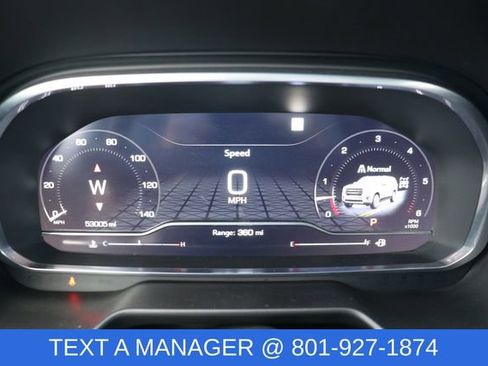 Used 2023 GMC Yukon XL AT4 w/ AT4 Premium Plus Package AWD/4WD image 29