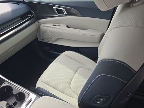 New 2026 Kia Carnival SX Prestige FWD image 15