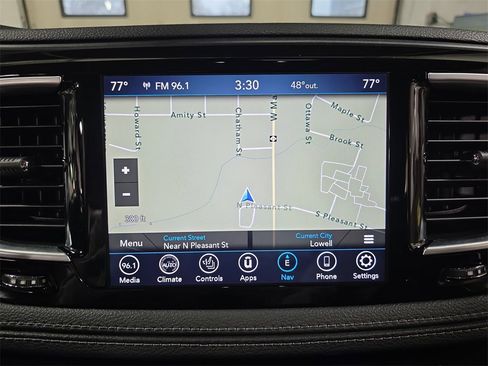 Used 2020 Chrysler Pacifica Limited w/ Tire & Wheel Group image 26