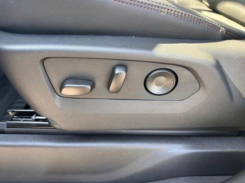 New 2026 GMC Sierra 1500 AT4 w/ AT4 Premium Package image 27